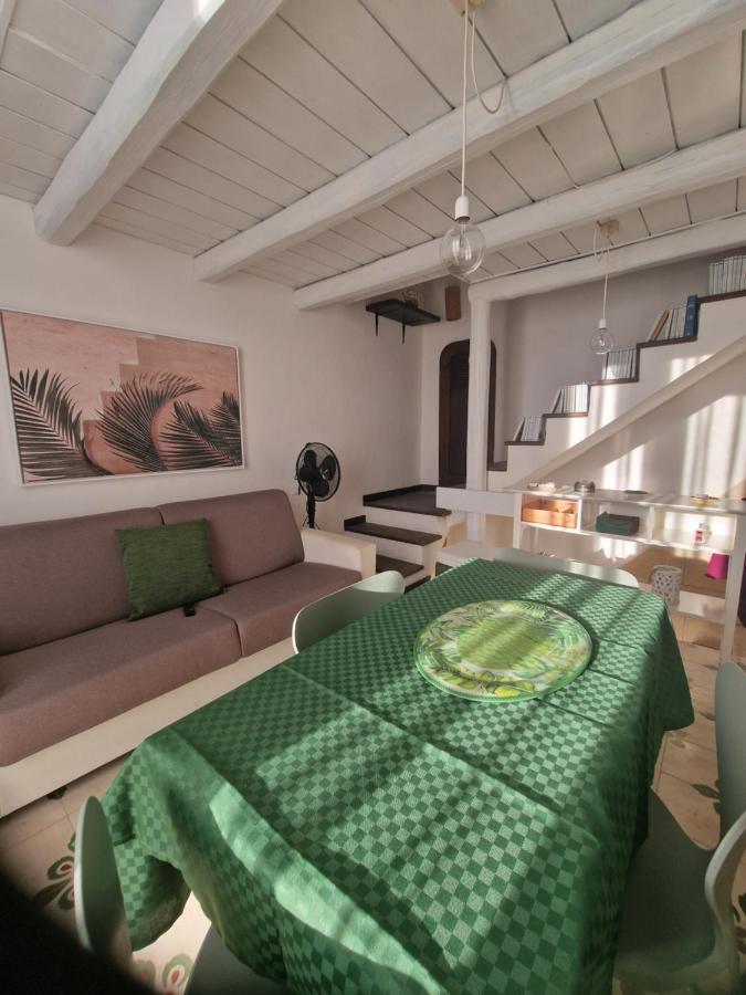 Casa Francesca Apartment Castro  Екстериор снимка